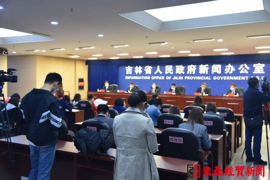 鸡飞狗桃闹翻天美女陪件复复来打一准确生肖精选解析、解释与落实、精准解答解释落实